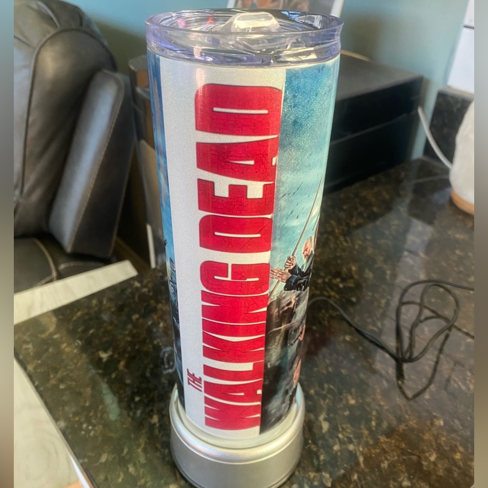 Handmade Brand New Walking Dead Tumbler Double Insulation W/Lid & Aluminum Straw